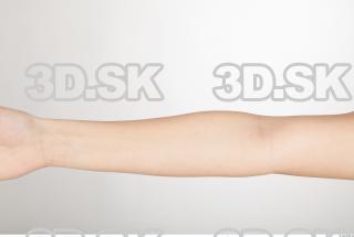 Forearm texture of Della 0001